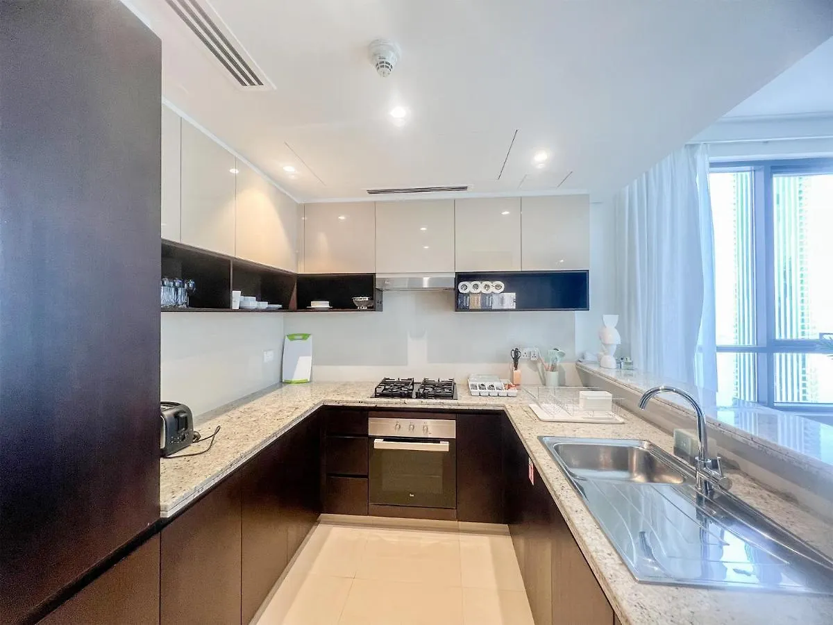 Cosmos Living - Dubai Creek Harbour Apartment 0*,
