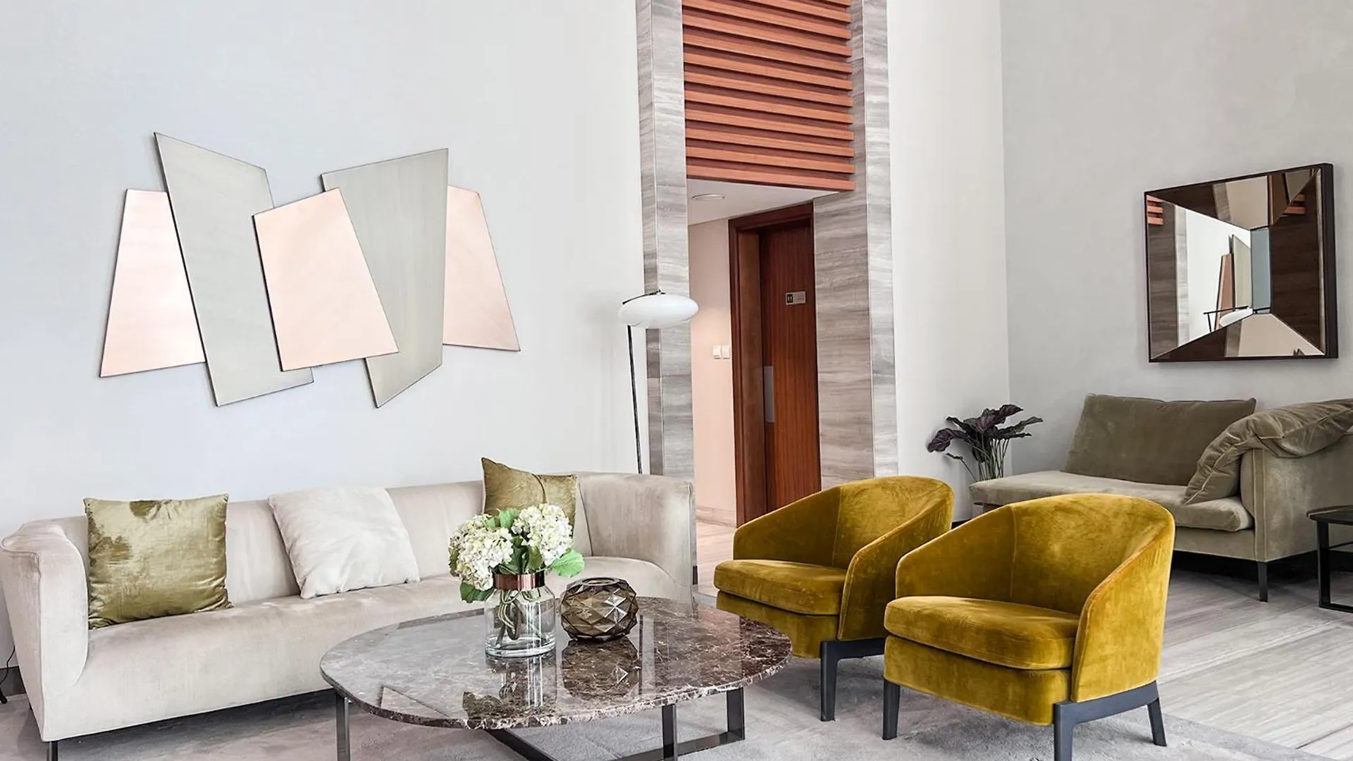Cosmos Living - Dubai Creek Harbour Apartment