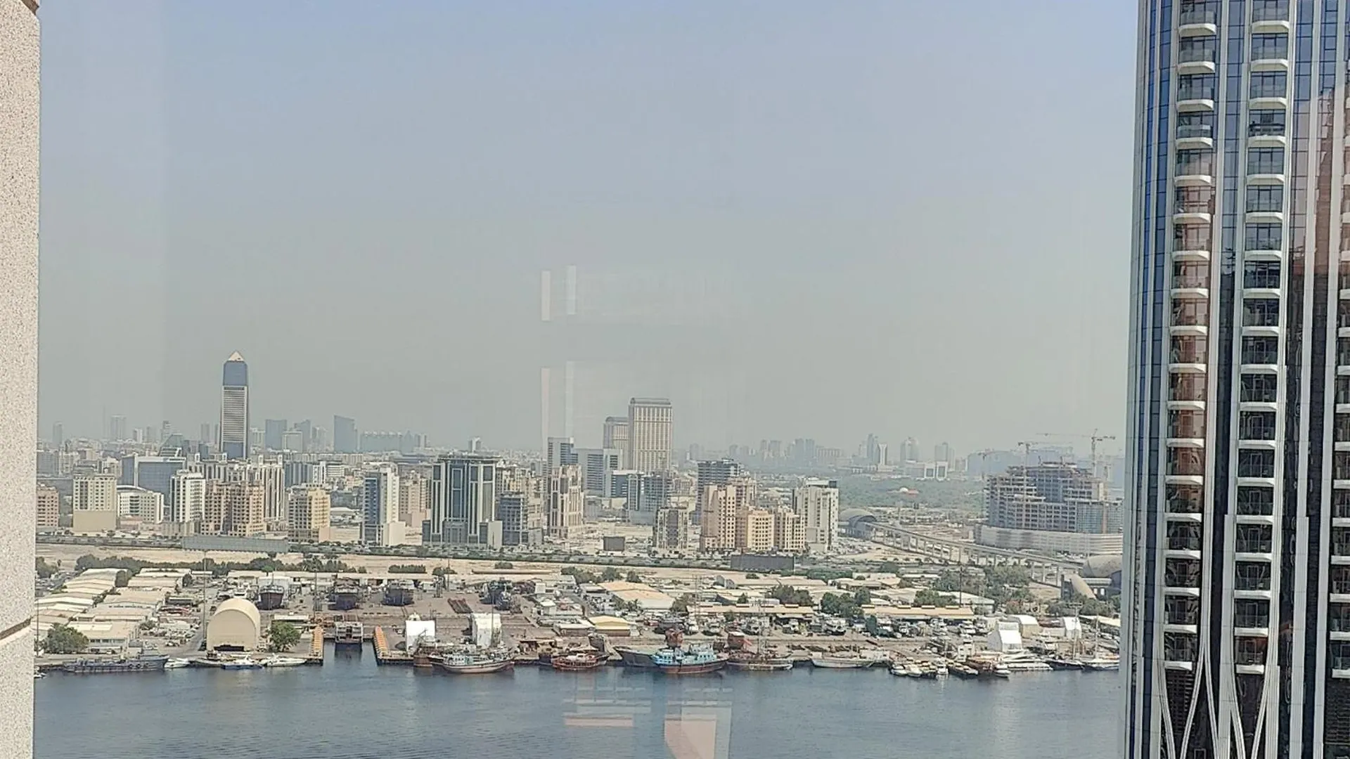 Cosmos Living - Dubai Creek Harbour Apartment United Arab Emirates