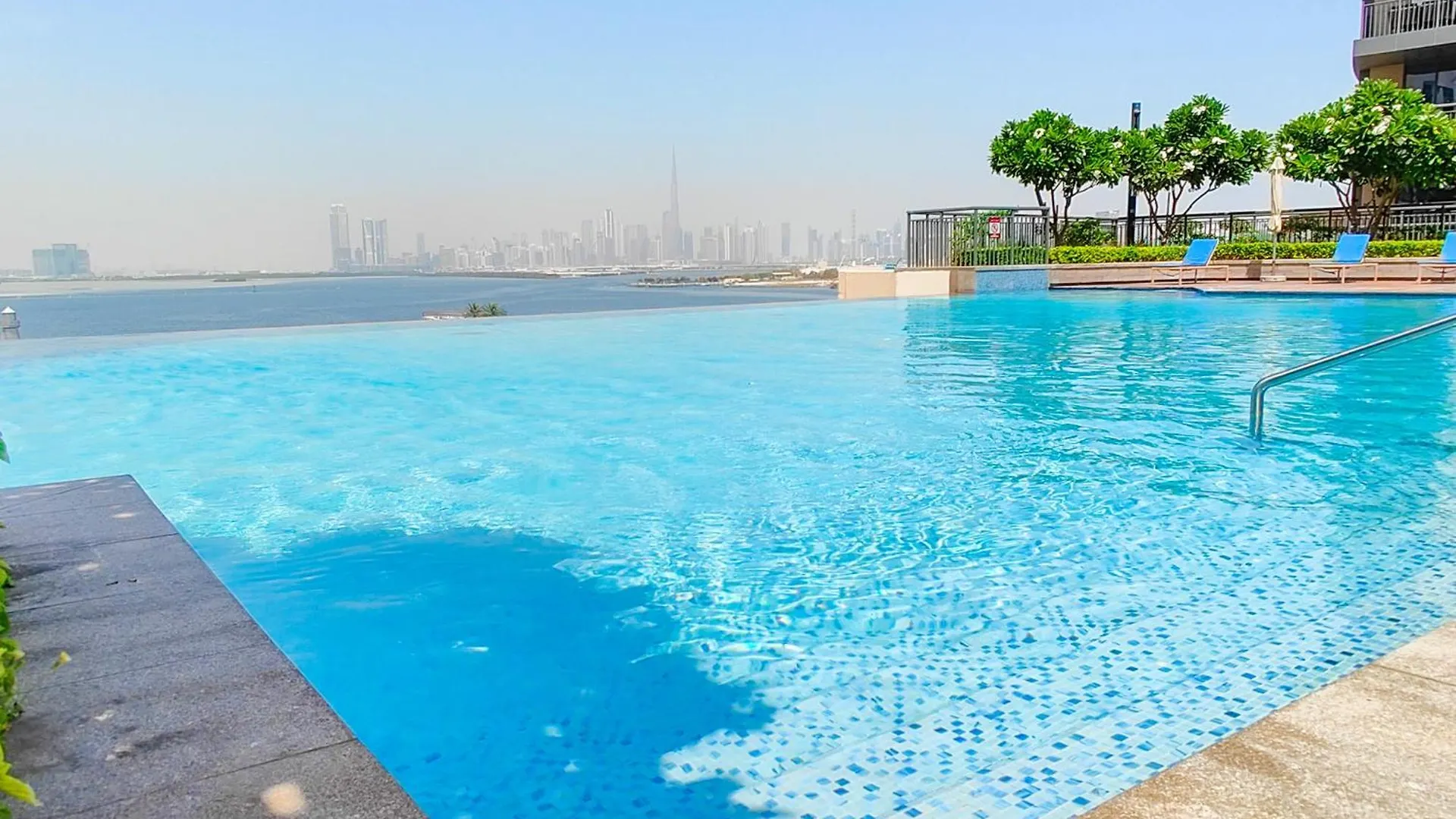 Cosmos Living - Dubai Creek Harbour Apartment United Arab Emirates
